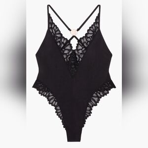 NWT SAVAGE X FENTY Savage Not Sorry Lace & Satin Teddy